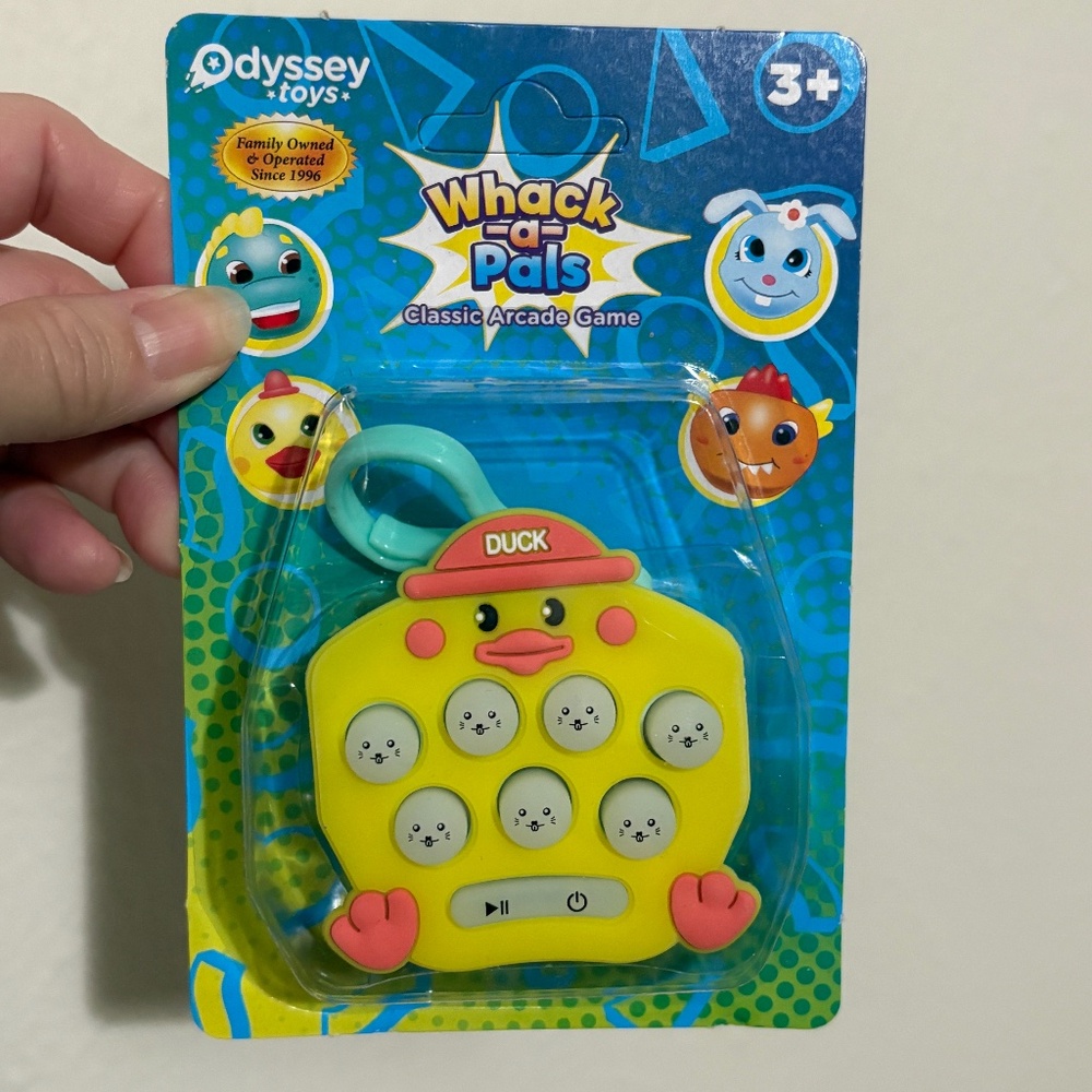 Odyssey Toys "Whack-A-Pals" classic arcade game keychain